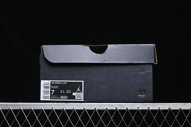 All categories Air Jordan Jordan series basketball shoes Air Jordan 1 Low Air Jordan 1 Low AJ1 Joe 1 white blue low-top cultural casual sneakers DC0774-104